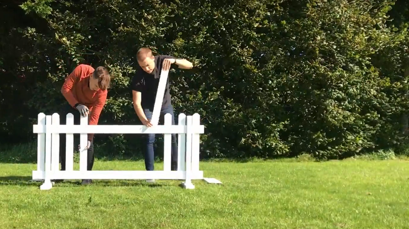 Temporary fence assembly video